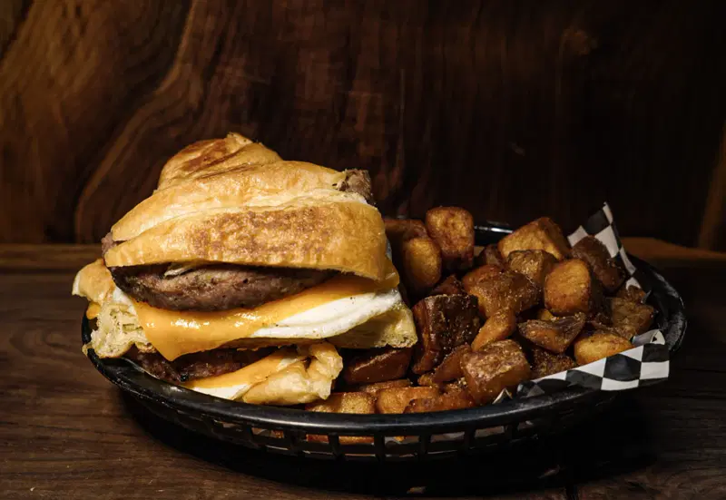 Smokin' Q - Catering - Kitchener / Waterloo, Ontario (photo 10)