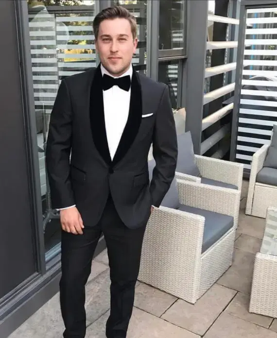 Empire Customs - Suits - Toronto, Ontario (photo 12)