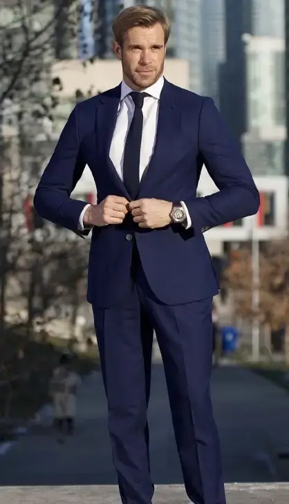 Empire Customs - Suits - Toronto, Ontario (photo 3)
