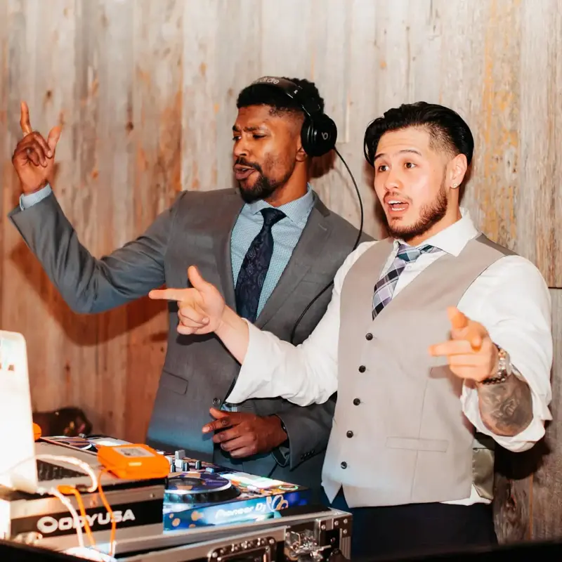 Deez Entertainment - Entertainment / DJ - Toronto, Ontario (photo 2)