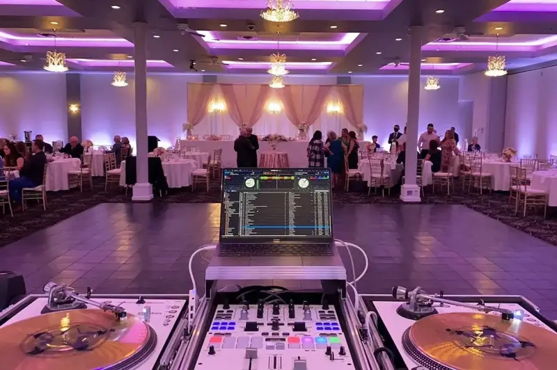 Market Sound Entertainment - Entertainment / DJ - Edmonton, Alberta (photo 7)