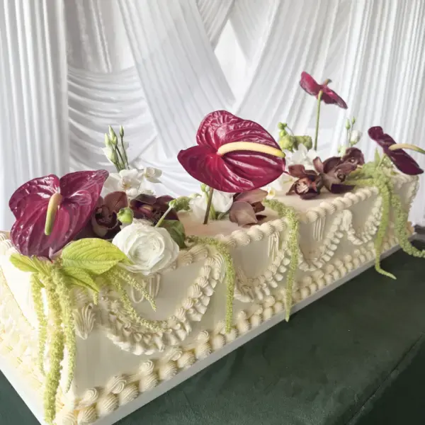 Pretty Sweet Co - Cakes & Desserts - Calgary, Alberta (photo 6)