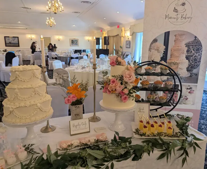 Moments Bakery - Cakes & Desserts - Kingston, Ontario (photo 2)