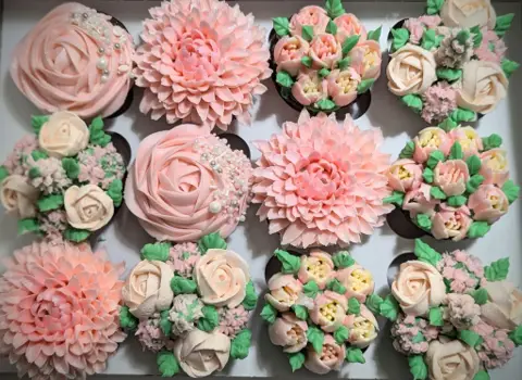 Moments Bakery - Cakes & Desserts - Kingston, Ontario (photo 4)