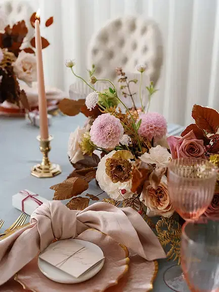 With the Seasons - Florists - Banff, Alberta (photo 10)