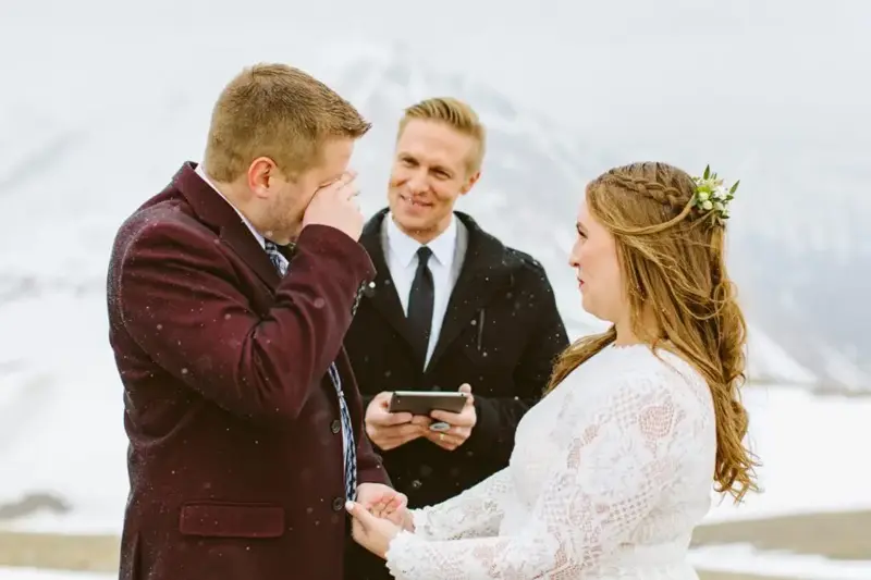 Urban Officiant - Officiant - Banff, Alberta (photo 1)