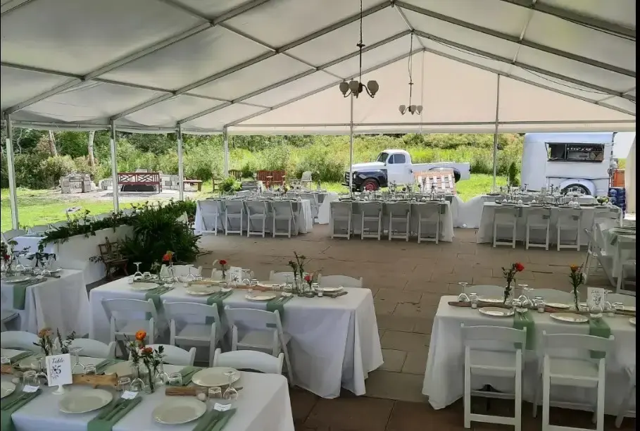 Studebakers - Venues - St. Catharines, Ontario (photo 1)