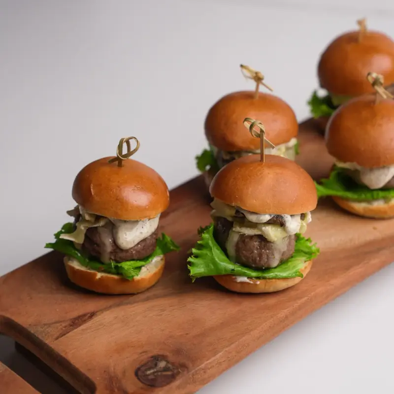 McEwan Catering - Catering - Toronto, Ontario (photo 4)