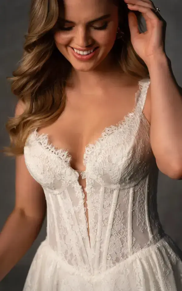 Rue Bridal House - Dresses / Boutique - Ottawa, Ontario (photo 6)