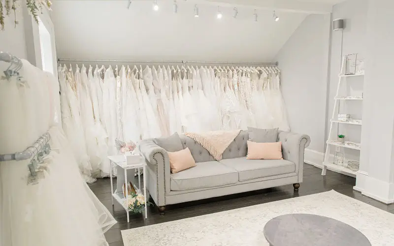 White Satin Bridal Boutique - Dresses / Boutique - Ottawa, Ontario (photo 4)