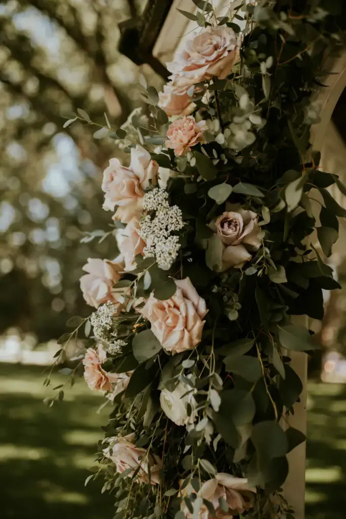 BLOOMDIGGITY - Florists - Lethbridge, Alberta (photo 2)