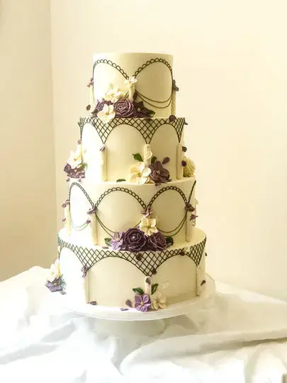 Palette and Petal Cakes - Cakes & Desserts - Toronto, Ontario (photo 4)