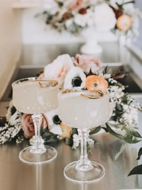 The Prosecco Cart Inc. - Bartending - Calgary, Alberta (photo 3)