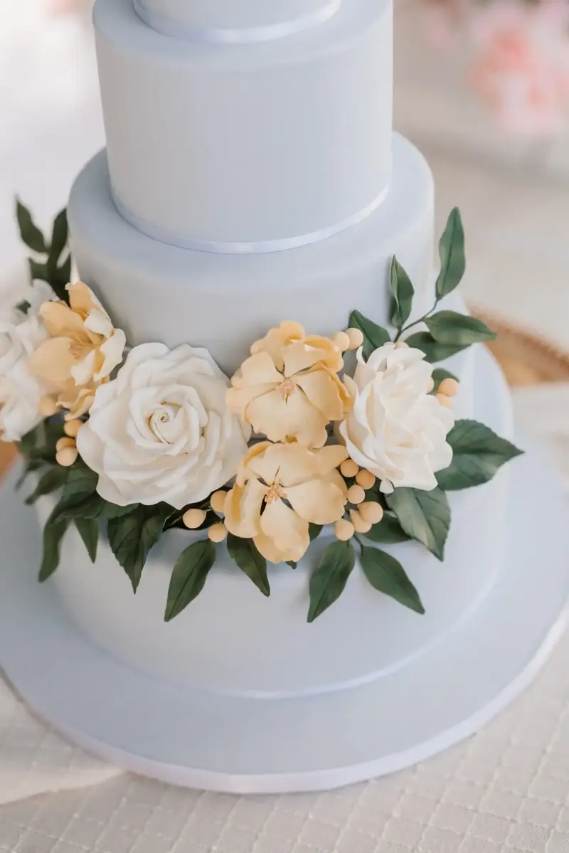 Fancy That Cake - Cakes & Desserts - Guelph, Ontario (photo 5)