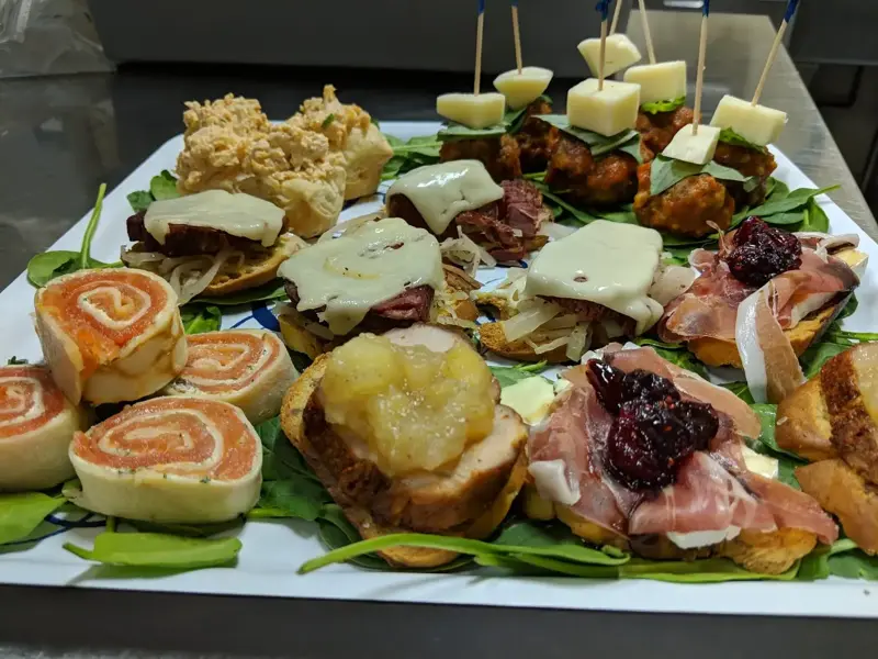 All the Above Events and Catering - Catering - Niagara Falls, Ontario (photo 6)