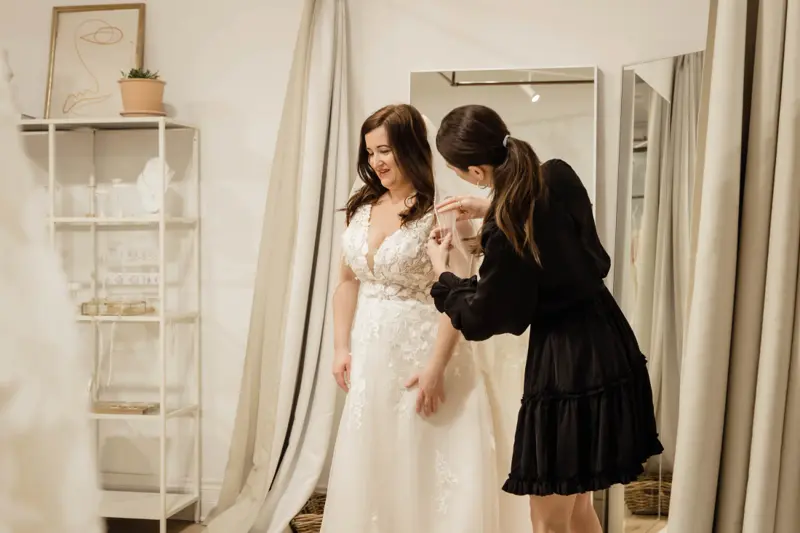 Love and Lee - Dresses / Boutique - Ottawa, Ontario (photo 3)