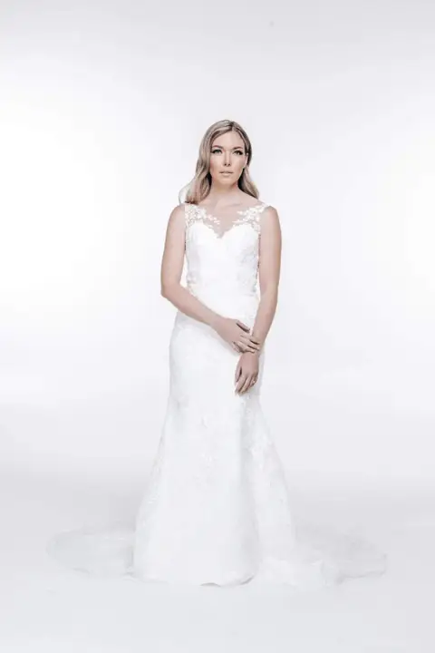 La Maison Bridal Boutique - Dresses / Boutique - Ottawa, Ontario (photo 5)