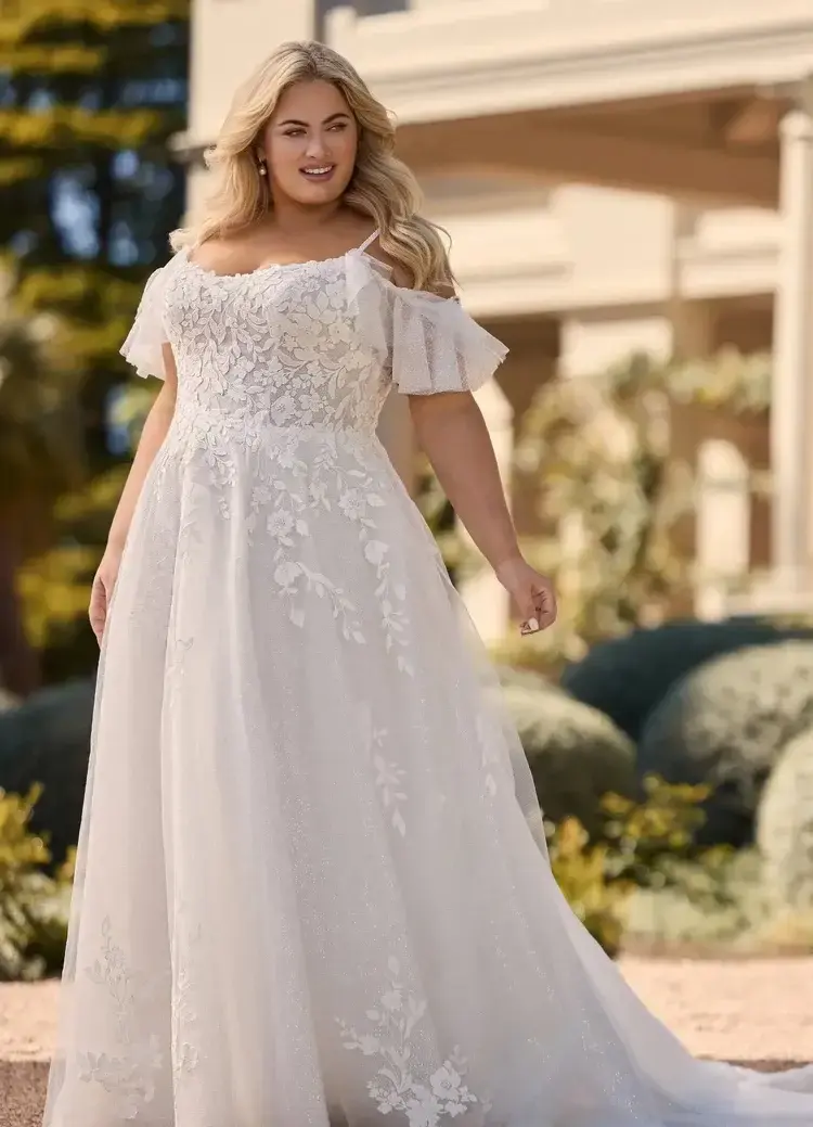 Durand Bridal - Dresses / Boutique - Calgary, Alberta (photo 7)