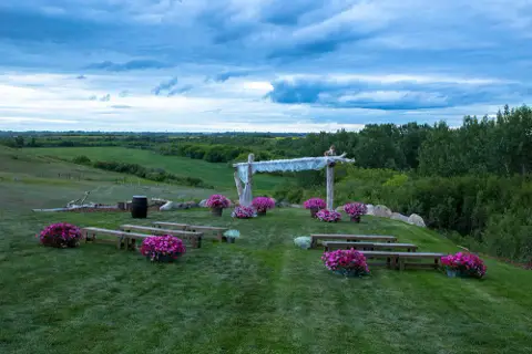 Posh Country Venue + Events - Venues - North Battleford, Saskatchewan (photo 2)