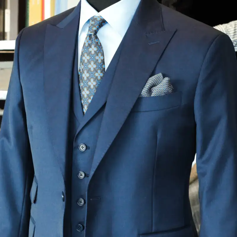 King & Bay - Suits - Toronto, Ontario (photo 3)