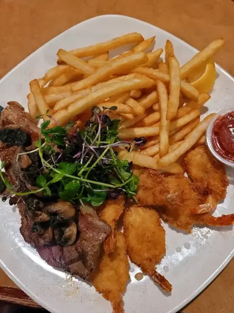 K Motel & Steakhouse Restaurant - Catering - Swift Current, Saskatchewan (photo 4)