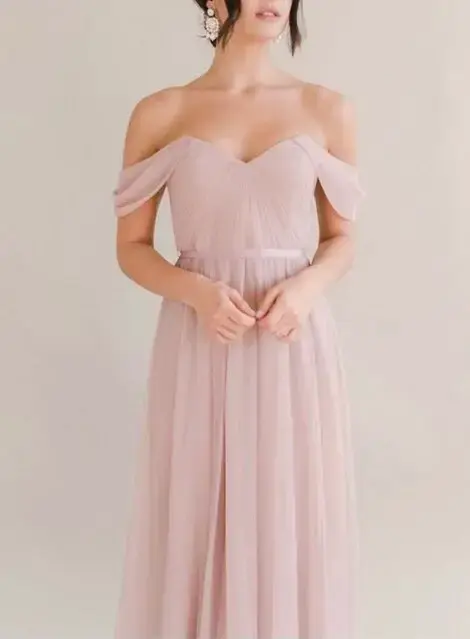 La Rose Bridal - Dresses / Boutique - Kitchener / Waterloo, Ontario (photo 4)