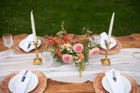 Shifting Blooms - Florists - Saskatoon, Saskatchewan (photo 2)