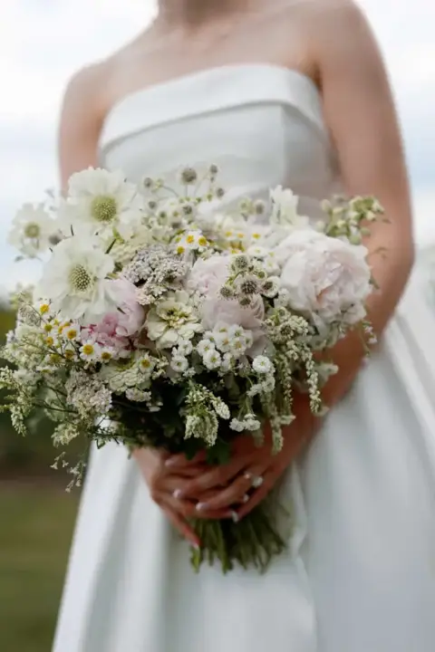 Shifting Blooms - Florists - Saskatoon, Saskatchewan (photo 4)