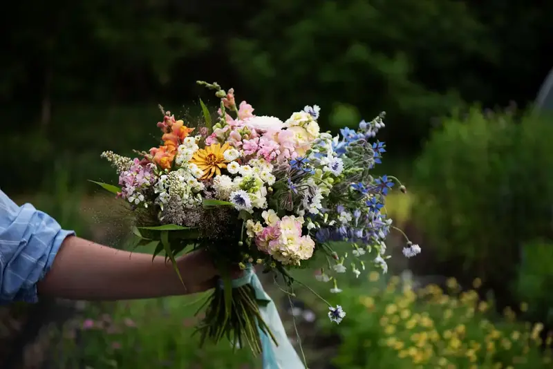 Shifting Blooms - Florists - Saskatoon, Saskatchewan (photo 6)