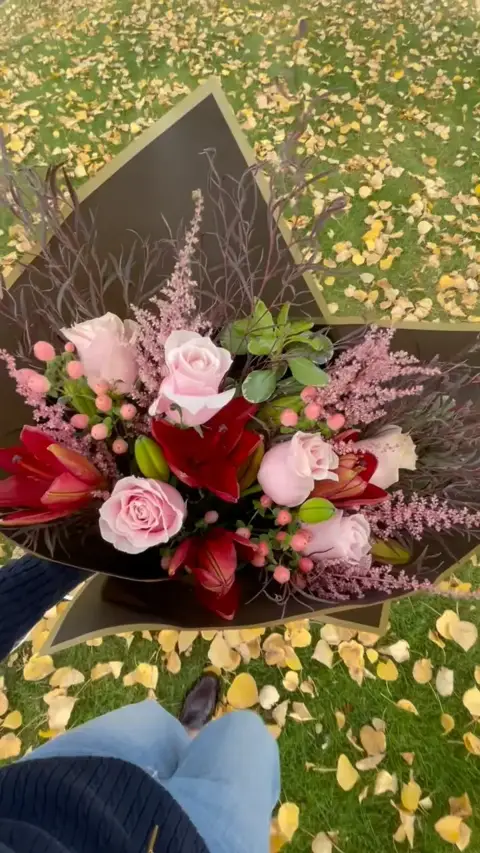 La Maison Flower Studio - Florists - Calgary, Alberta (photo 4)