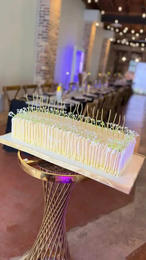 Excellent Cakes N More