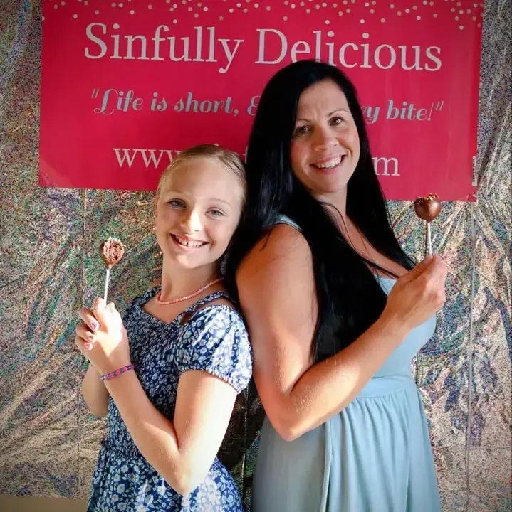 Sinfully Delicious - Cakes & Desserts - Campbell River, Vancouver Island (photo 2)