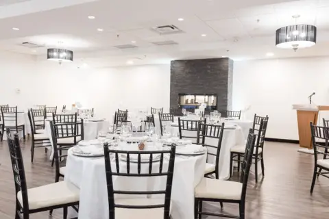 C Hotel Weddings - Venues - Toronto, Ontario (photo 3)
