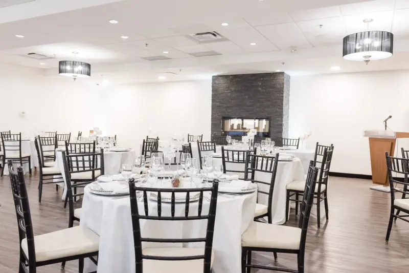 C Hotel Weddings - Venues - Toronto, Ontario (photo 3)
