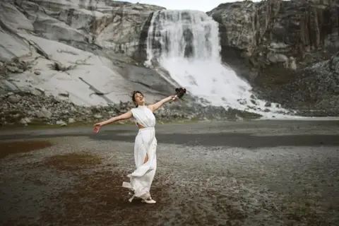 Erin Wallis Photography - Photographers - Victoria, Vancouver Island (photo 3)