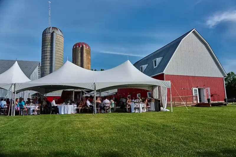 Ottawa River Barn - Venues - Ottawa, Ontario (photo 4)