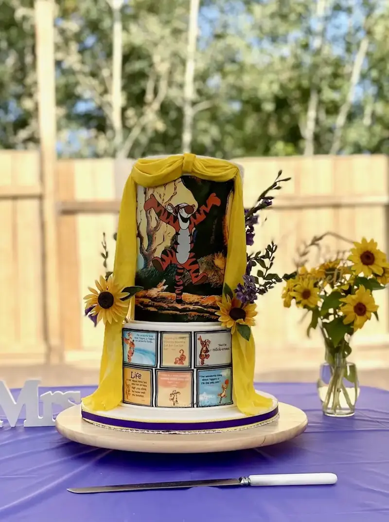 Edible Artistry - Cakes & Desserts - Edmonton, Alberta (photo 6)