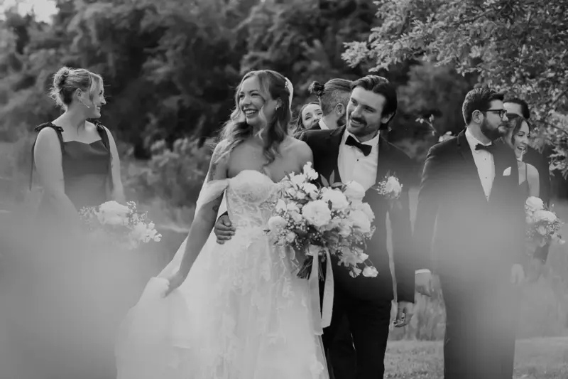 It's Your Day Bridal Boutique - Dresses / Boutique - Windsor, Ontario (photo 4)