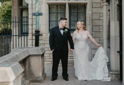It's Your Day Bridal Boutique - Dresses / Boutique - Windsor, Ontario (photo 5)