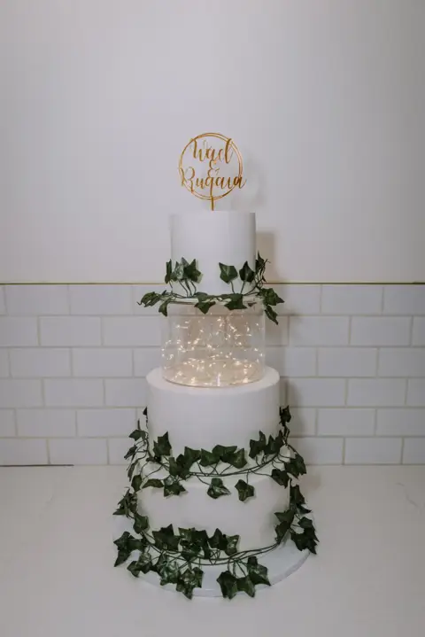 Gold Box Bakery - Cakes & Desserts - Calgary, Alberta (photo 2)