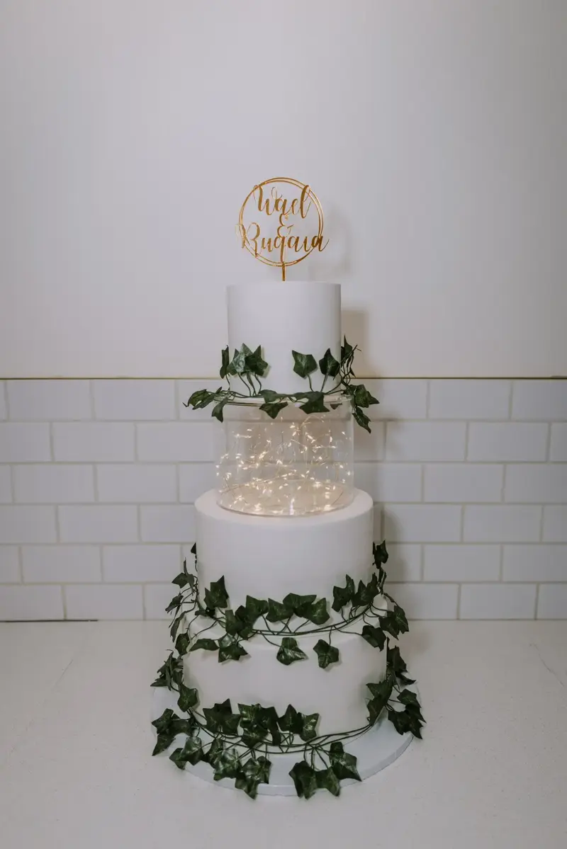 Gold Box Bakery - Cakes & Desserts - Calgary, Alberta (photo 2)