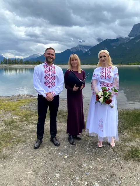 Life Ceremonies by Lane - Officiant - Calgary, Alberta (photo 4)