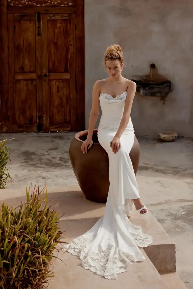 Lovebird Bridal Boutique - Dresses / Boutique - Kingston, Ontario (photo 14)
