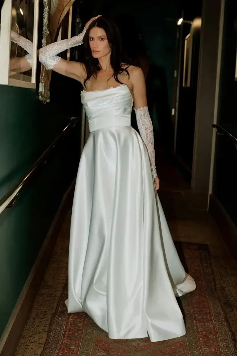 Lovebird Bridal Boutique - Dresses / Boutique - Kingston, Ontario (photo 5)