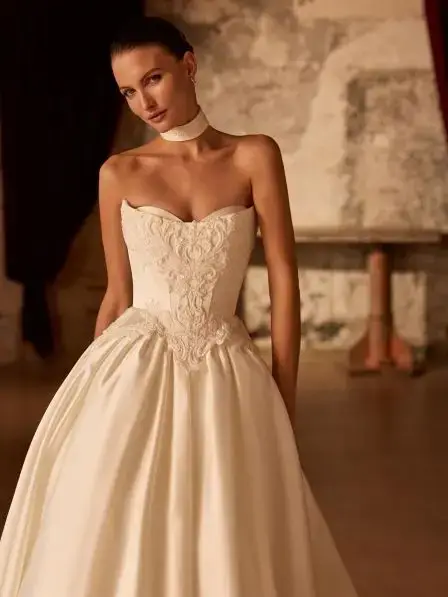 Odette Bridal - Dresses / Boutique - Kitchener / Waterloo, Ontario (photo 3)