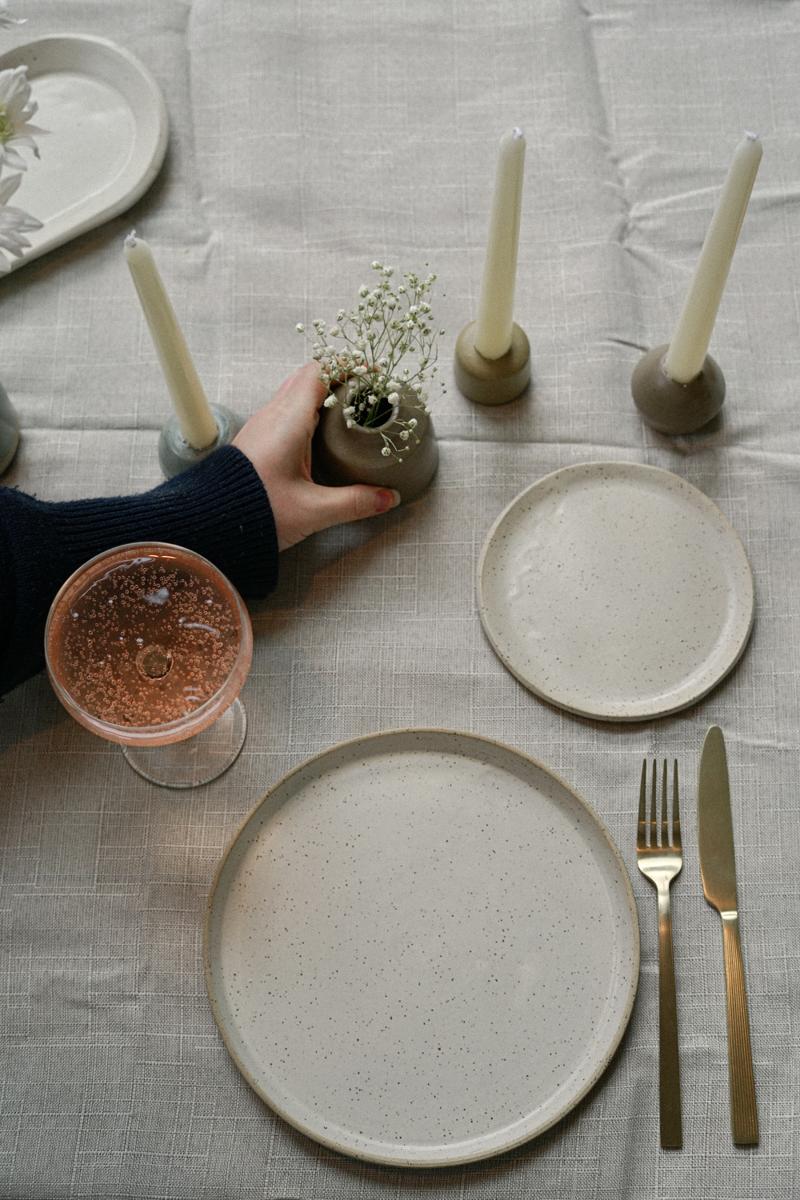 Moss & Minto Tableware - Rentals - Tofino & Ucluelet, Vancouver Island (photo 7)