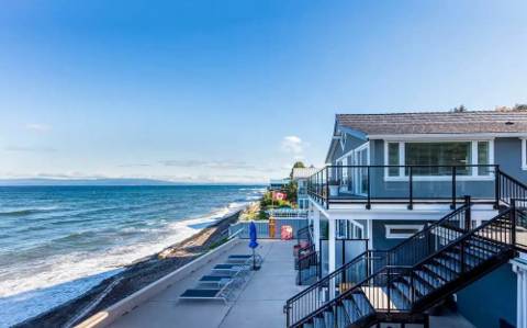 Qualicum Beach Inn
