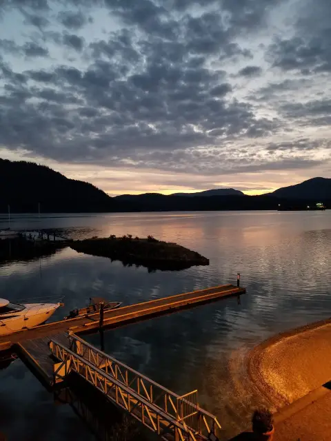 OceanFront Suites at Cowichan Bay