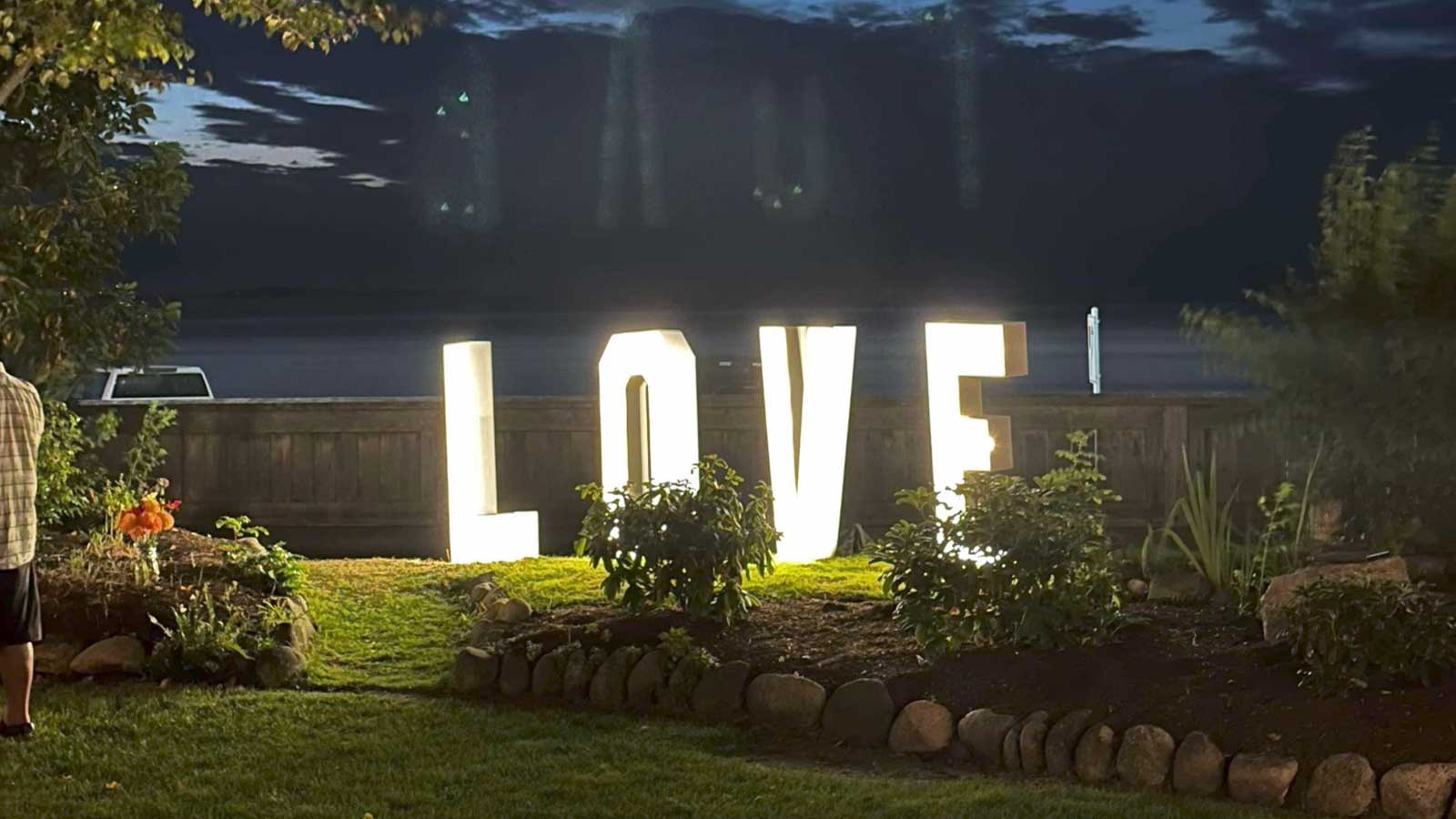 Top Tofino Wedding Vendors. Local Favorites to make your big day easy!