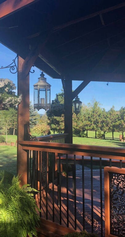 Blue Heron Estates reception and event space near Nanaimo BC